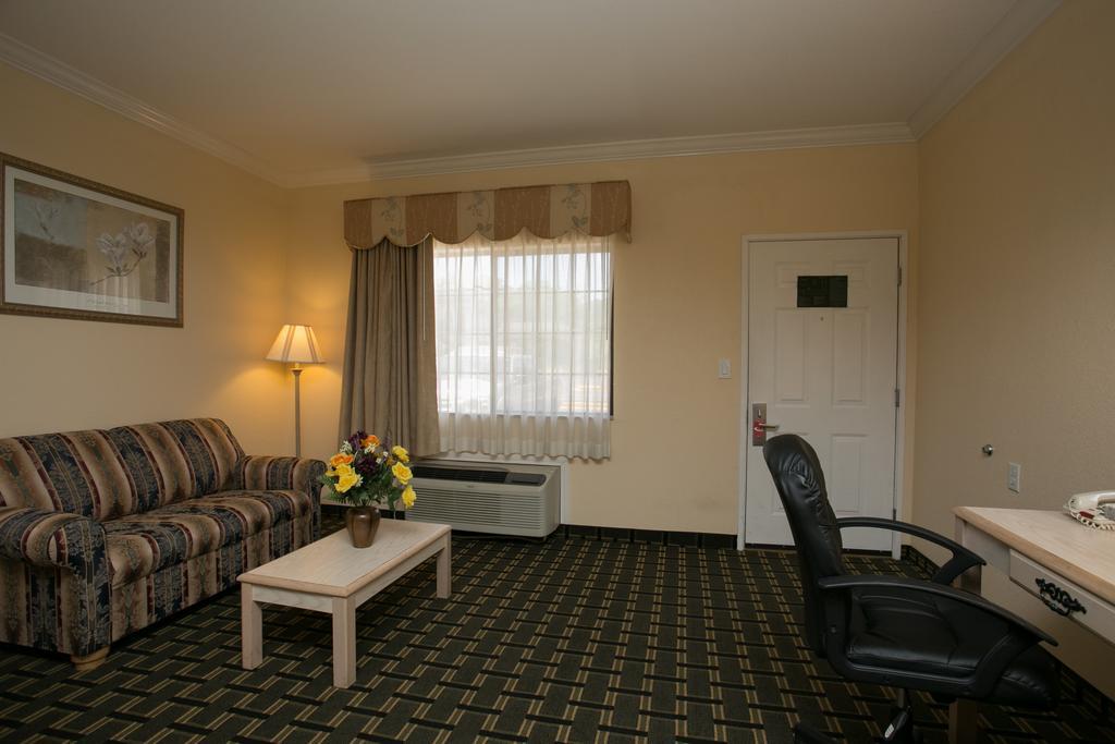 Memory Lane Inn & Suites Memphis Bagian luar foto
