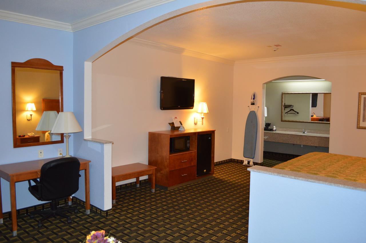 Memory Lane Inn & Suites Memphis Bagian luar foto