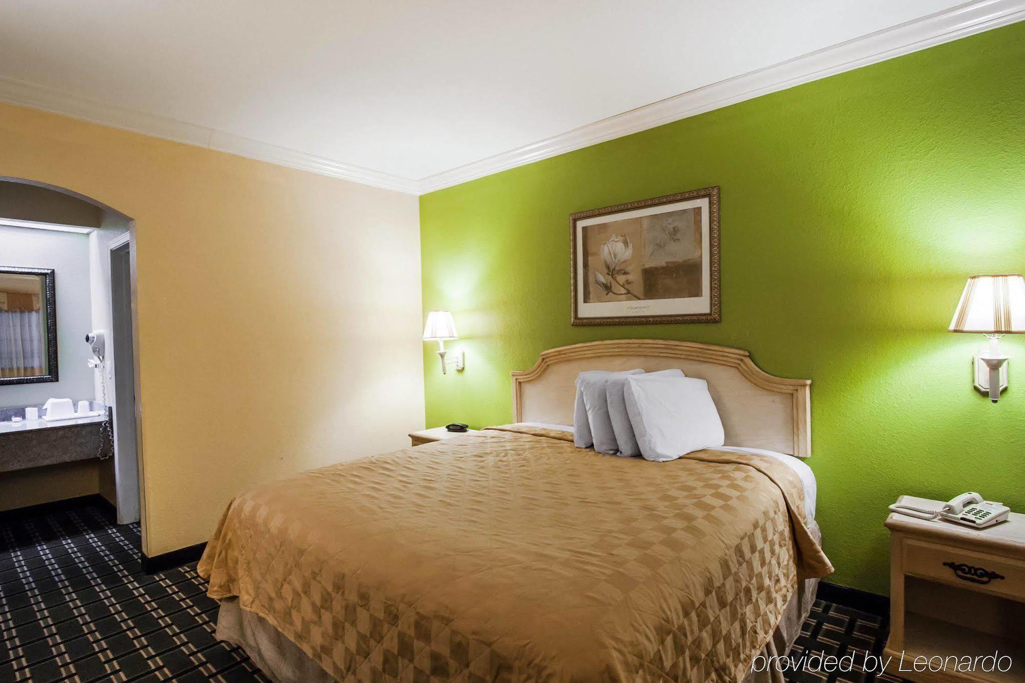 Memory Lane Inn & Suites Memphis Bagian luar foto